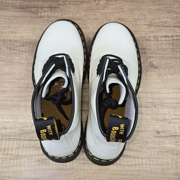 Dr. Martens 11822 Men\'s Sz 8 Women\'s Sz 9 White Smooth Leather Combat Boots NEW main image 6